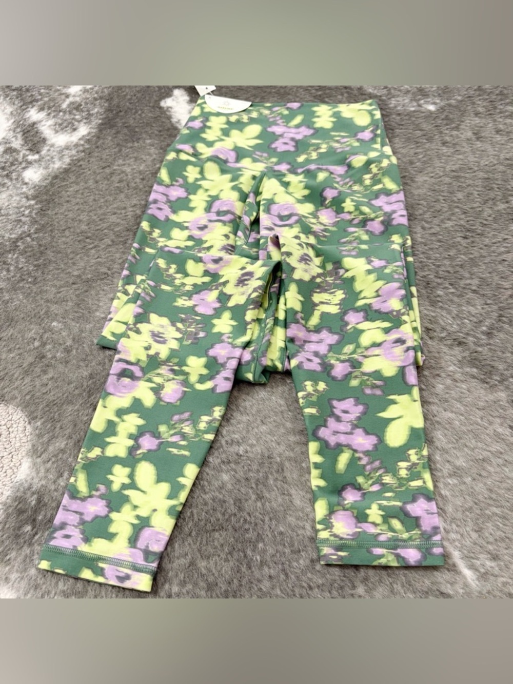 NWT OFFLINE By Aerie Real Me High Waisted Legging Crossover Leggings Medium - Picture 6 of 11